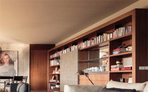 黄历2025年6月10日乔迁推荐吗